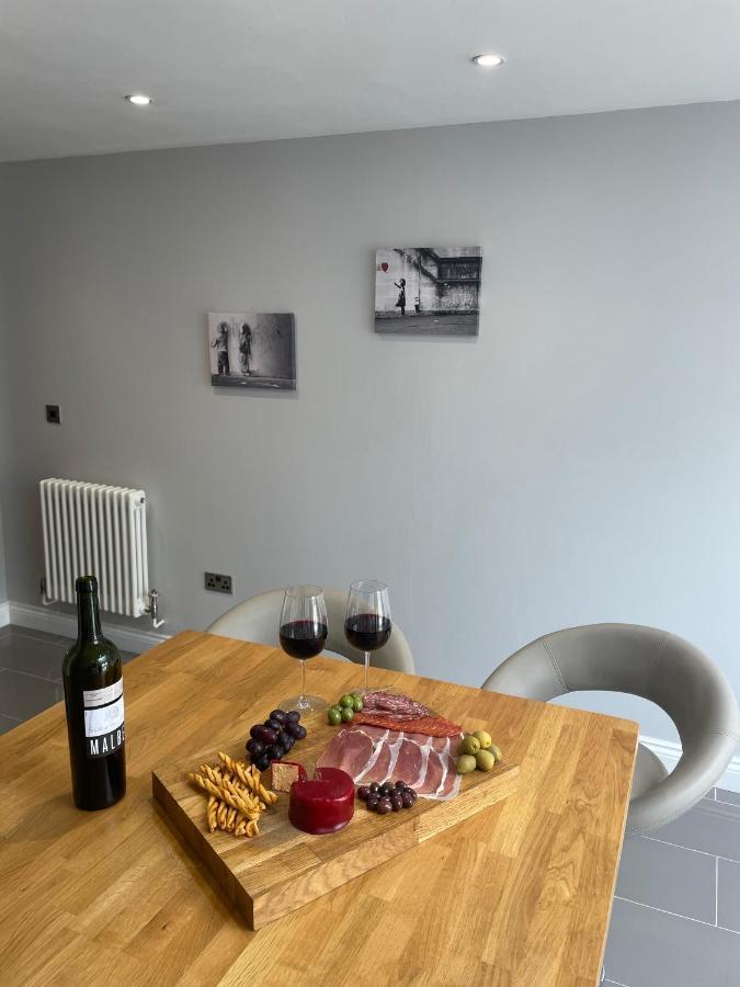 17 Eastgate Villa Cowbridge Eksteriør billede